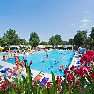 Campeggio Happy Camp Mobile Homes In Butterfly Village, Peschiera del Garda